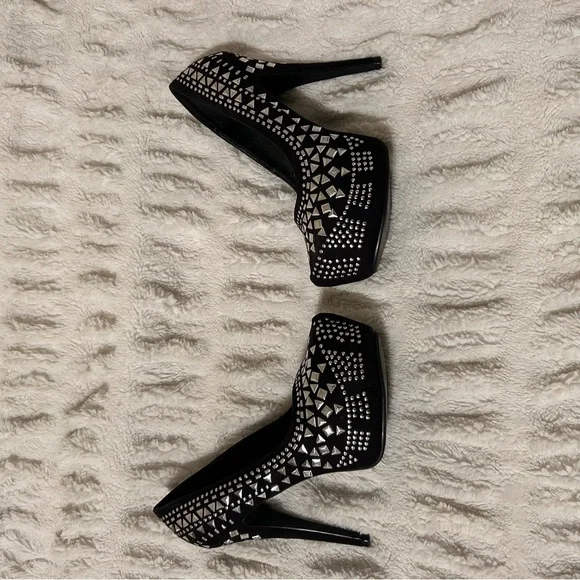 Hot y2k black silver studded high heels pumps 🖤 - Picture 5 of 16